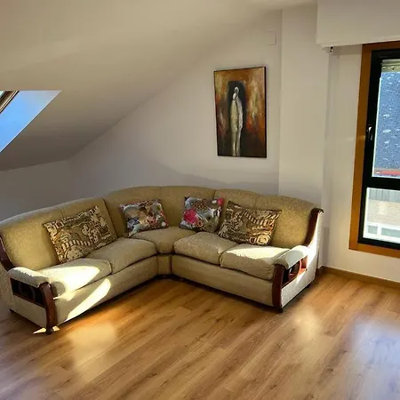 Atico A Valenza Ourense